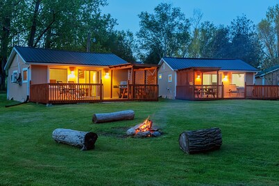 Black River Cottages