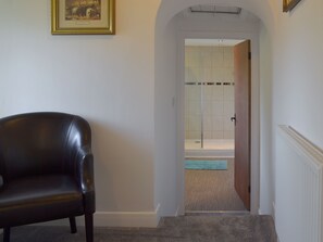 Interior - 2 bedroom accommodation in Old Whittington, near Chesterfield (Old Whittington, near Chesterfield)