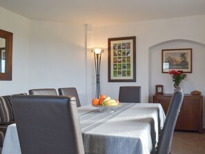 Dining - 2 bedroom accommodation in Old Whittington, near Chesterfield (Old Whittington, near Chesterfield)