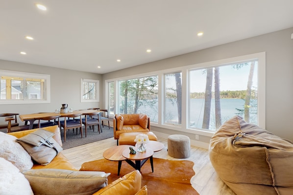 TV, fireplace - Waterfront retreat with dock, sauna, & firepit - near Woodstock & ski areas (Barnard)