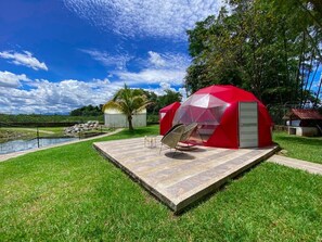 Basic Bungalow | Desk, free WiFi, bed sheets