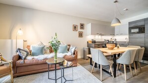 Living area - Kotibe- Lovely apartment in Chamonix (Chamonix-Mont-Blanc)