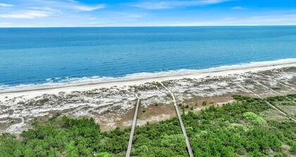 Townhome in Cape San Blas with amazing views! Pool, hot tub, beach access!