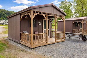 Exterior - Cozy Cabin1 Within Campground (Mifflinburg)