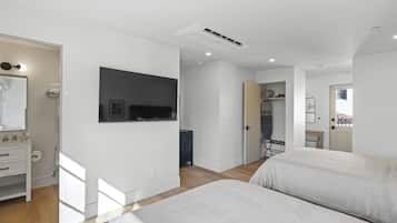 Desk, iron/ironing board, travel crib, WiFi