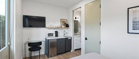 Desk, iron/ironing board, travel crib, WiFi