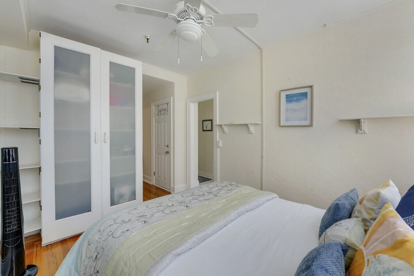 1 bedroom, desk, iron/ironing board, free WiFi