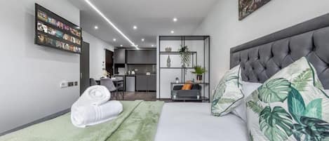 1 sovrum, strykjärn/strykbräda, wi-fi och sängkläder