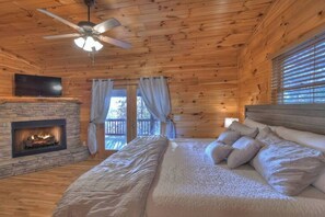 3 dormitorios, tabla de planchar con plancha, wifi y ropa de cama