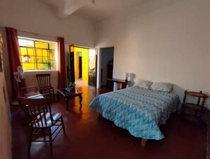 2 habitaciones, wifi gratis y ropa de cama 