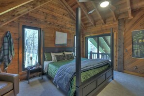 4 Schlafzimmer, Schreibtisch, Bügeleisen/Bügelbrett, Reisekinderbett