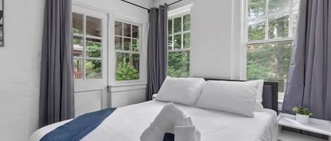 1 makuuhuone, työpöytä, silitysrauta/-lauta, ilmainen Wi-Fi