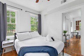 1 Schlafzimmer, Schreibtisch, Bügeleisen/Bügelbrett, kostenloses WLAN