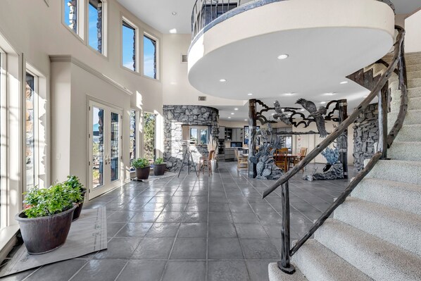 Interior - Moonstone Mountain (Burnet)