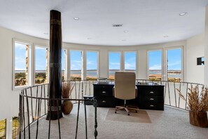 Interior - Moonstone Mountain (Burnet)