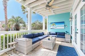 منزل - عدة أسرّة - برواق - بمنظر للمحيط (3BR 3.5BA - (9)) | إطلالة من الشرفة