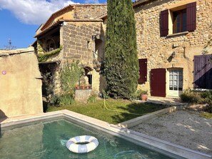 Piscine extérieure