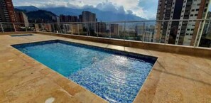 Outdoor pool, a heated pool - Ce27 Lujoso Departamento, Piscina y Estacionamiento (Antioquia)