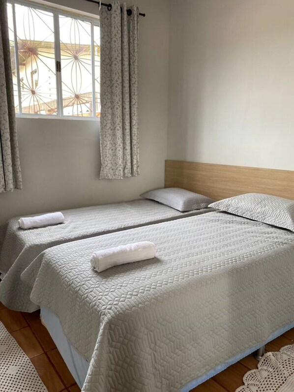 Iron/ironing board, free WiFi, bed sheets