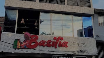 Fachada de la propiedad