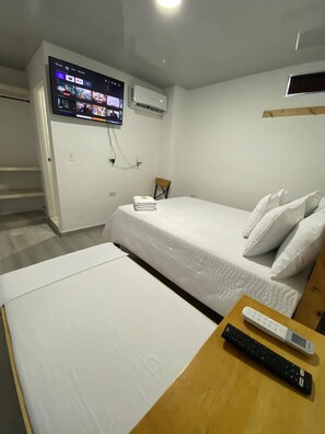 1 habitación, cubrecamas, wifi gratis y ropa de cama 