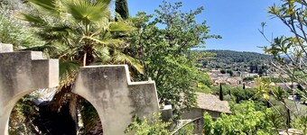 Maison D'architecte Indépendante Dans un Jardin Avec vue Remarquable