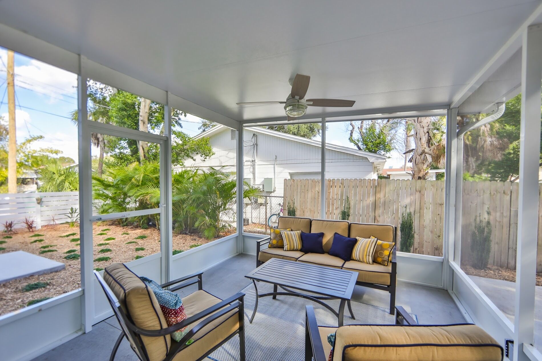 Sunny Cypress House - Walk to Downtown Tampa Riverwalk, Restaurants & Parks