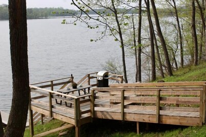 Turtle Shores on Wymer Lake!