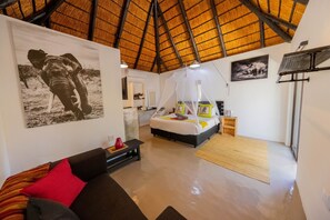 Comfort Villa | 2 bedrooms, individually decorated, individually furnished
