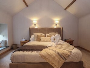 1 habitación, decoración personalizada y muebles diferentes 