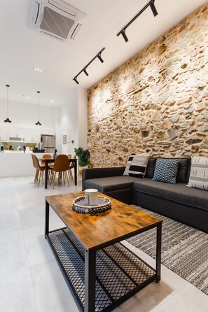 Deluxe Apartment | Living area - Lefevre 2A (Panama City)