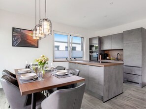 Køleskab, mikrobølgeovn, ovn, opvaskemaskine