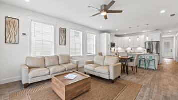 55-inch Smart TV with digital channels, TV, Netflix