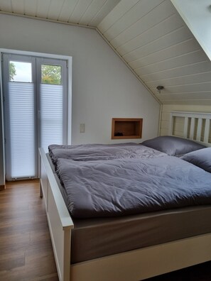 1 Schlafzimmer, Schreibtisch, Bügeleisen/Bügelbrett, kostenloses WLAN