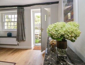 Cottage | Interior - Old Farm Cottage (Ambleside)