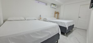 Family Quadruple Room, 2 Double Beds