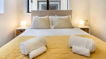 2 chambres, fer et planche Ă repasser, Wi-Fi gratuit, draps fournis