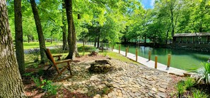 Property grounds - Music Mountain Retreat Cabin D (Hot Springs)