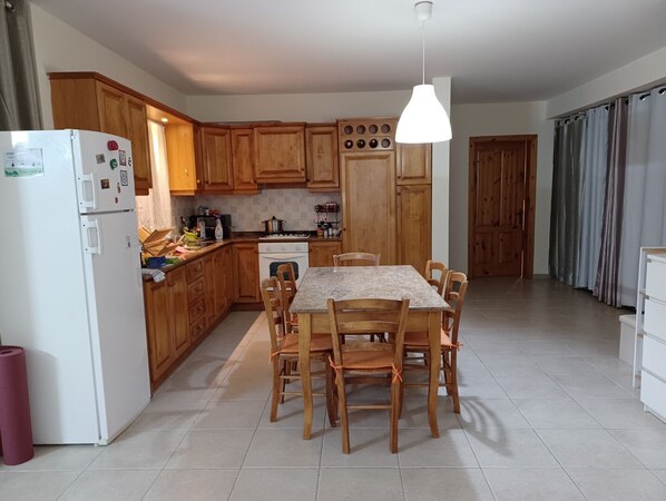 Fridge, oven, electric kettle, toaster