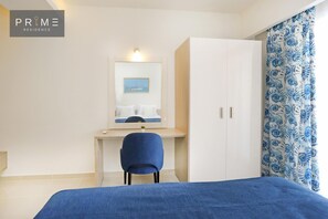 Coffres-forts dans les chambres, rideaux occultants