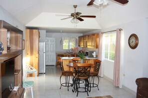 Stovetop, cookware/dishes/utensils - Soleil Hartland Debra's Place (St. Ann's Bay)