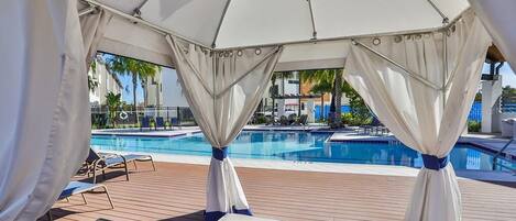 Outdoor pool, a heated pool