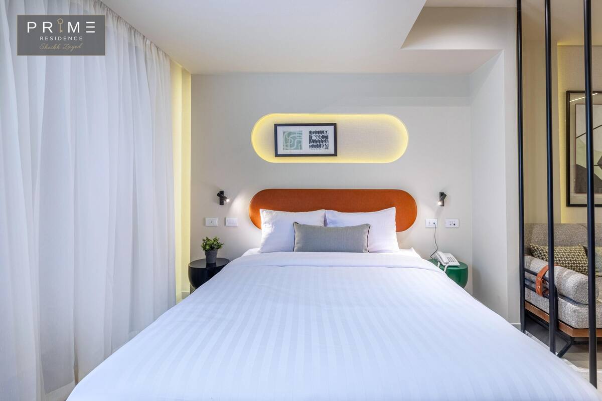 Superior Studio | In-room safe, blackout drapes, soundproofing, iron/ironing board