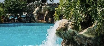 1 BEDROOM 2 BATH VILLA EDGEWATER BEACH RESORT