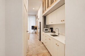 Private kitchen - Unique Apartment with Jacuzzi (Ciudad de Panamá)