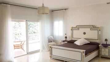 5 chambres, draps fournis