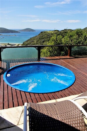 Villa | Pool