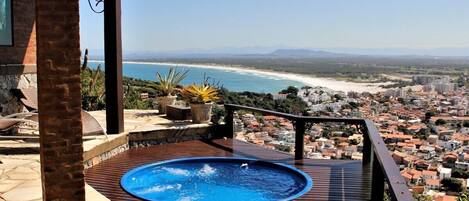 Bañera de hidromasaje exterior