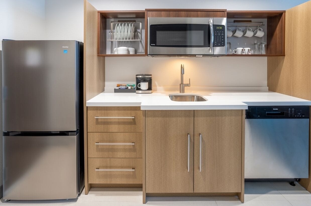 Studio, 1 King Bed, Accessible, Bathtub (Hearing)