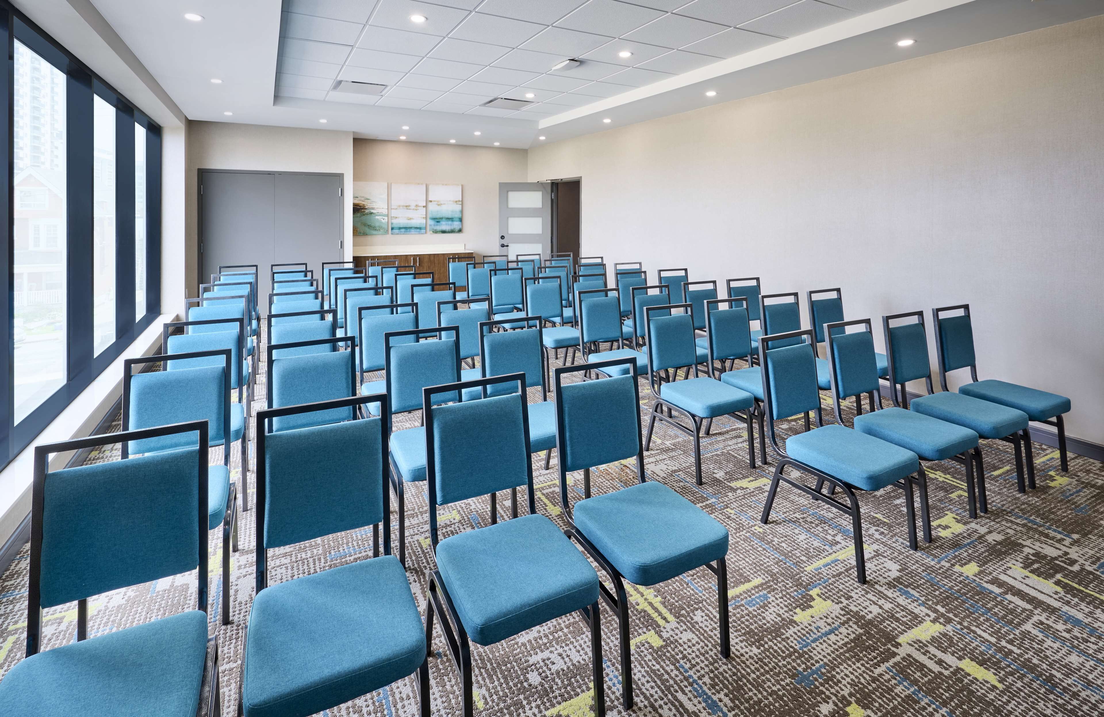 Photo - Hampton Inn By Hilton Hamilton